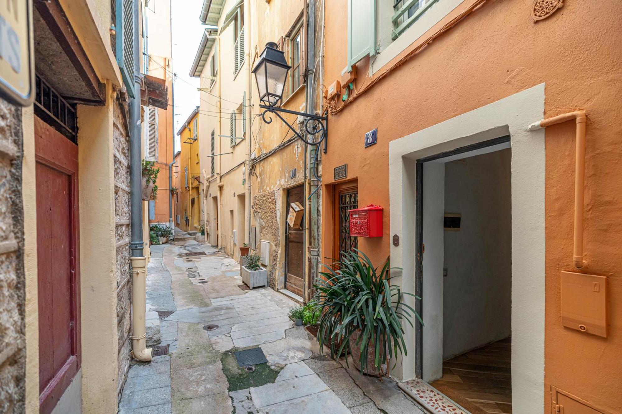 Le Bougainvillier Menton Vieille Ville Eksteriør bilde